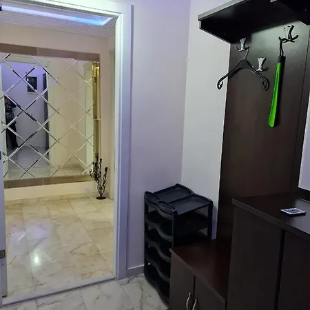 Barbaros Cd No 201 Apartment